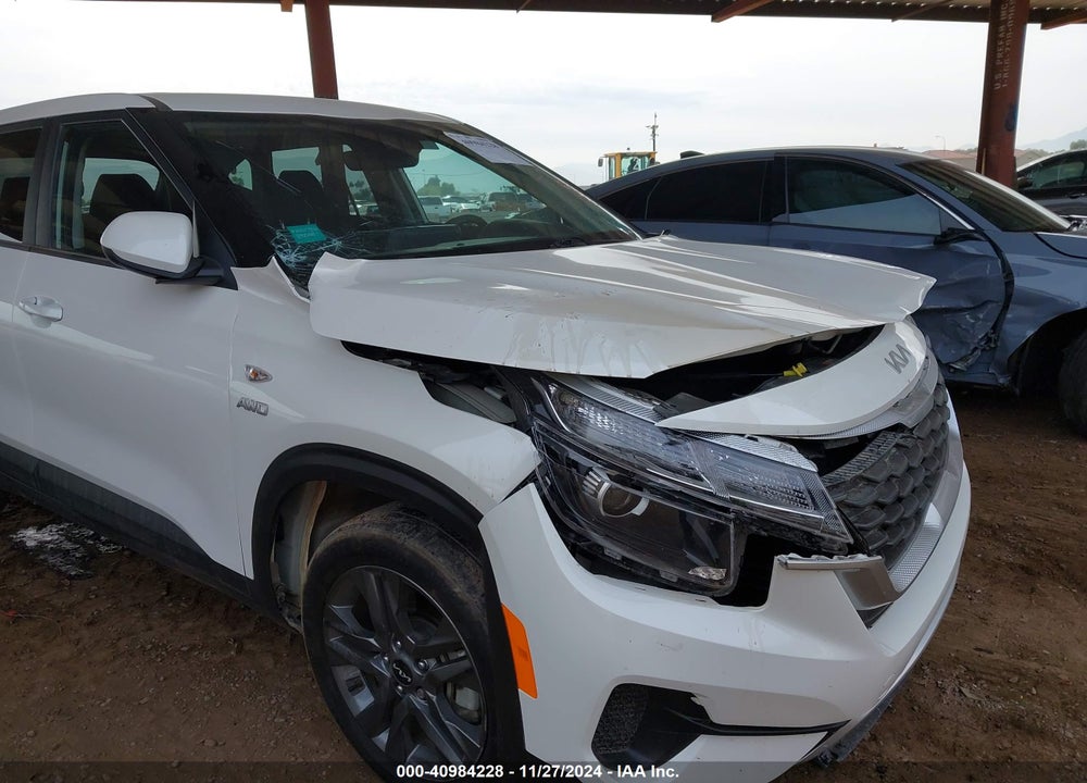 2023 KIA SELTOS LX VIN: KNDEPCAA6P7367478