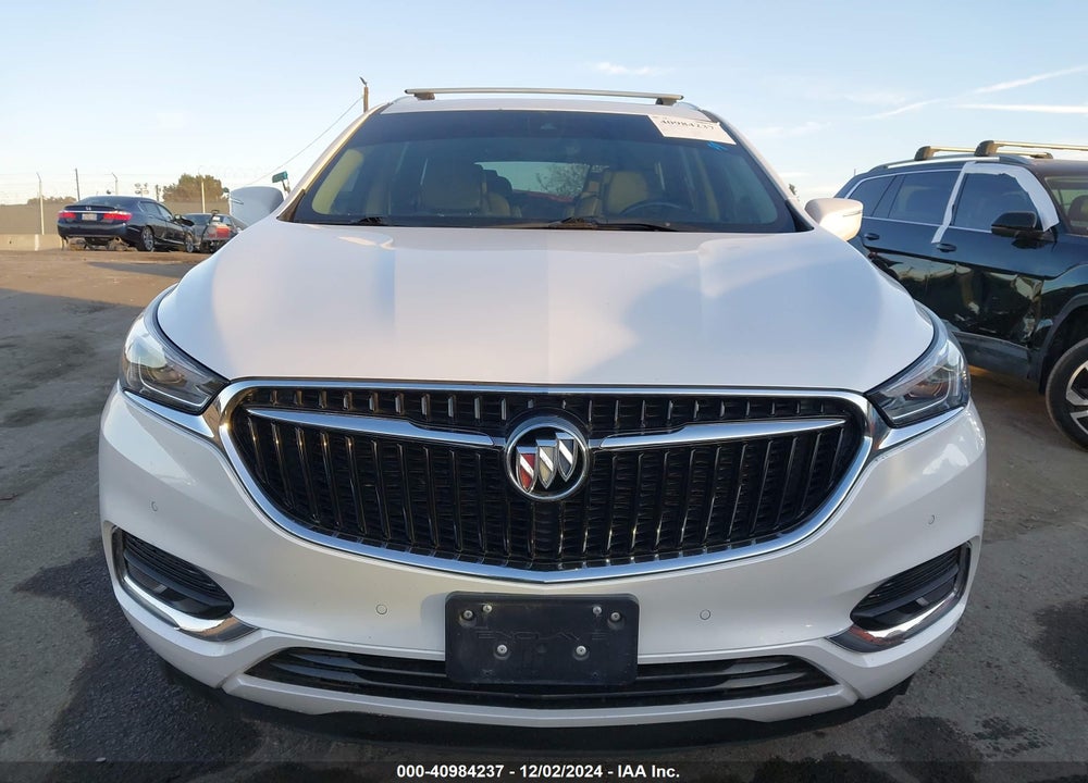 2018 BUICK ENCLAVE PREMIUM VIN: 5GAERCKW0JJ263973