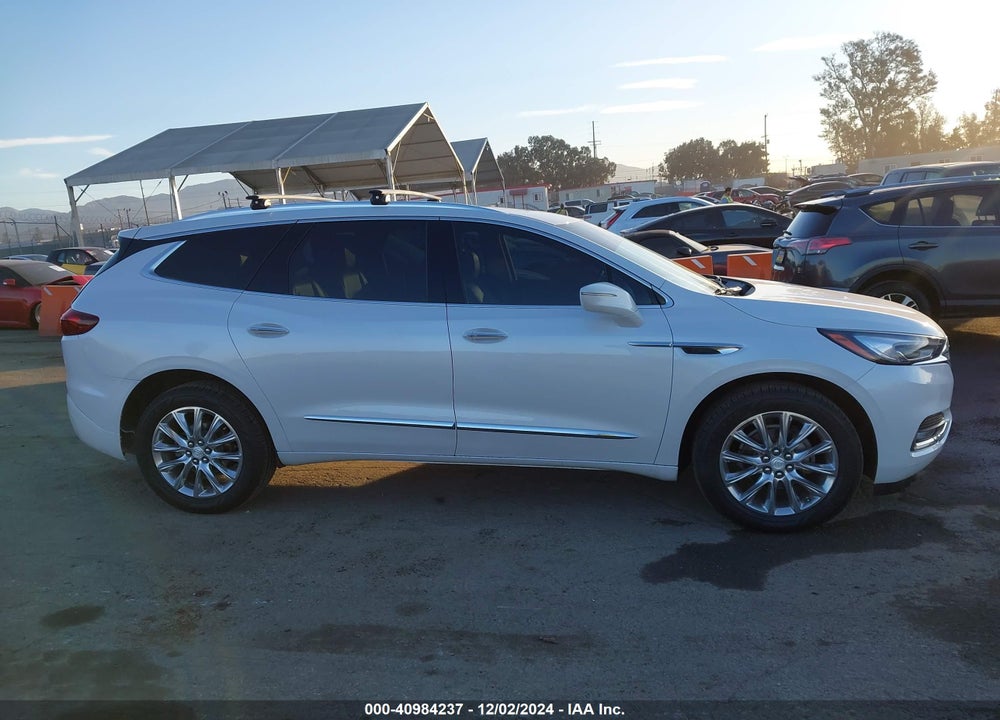 2018 BUICK ENCLAVE PREMIUM VIN: 5GAERCKW0JJ263973