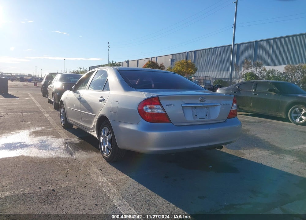 2004 TOYOTA CAMRY LE VIN: 4T1BE32K94U802275