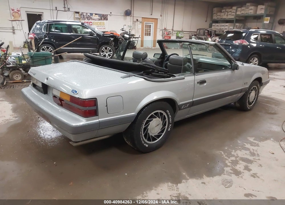 1985 FORD MUSTANG LX/GT VIN: 1FABP27M3FF214095