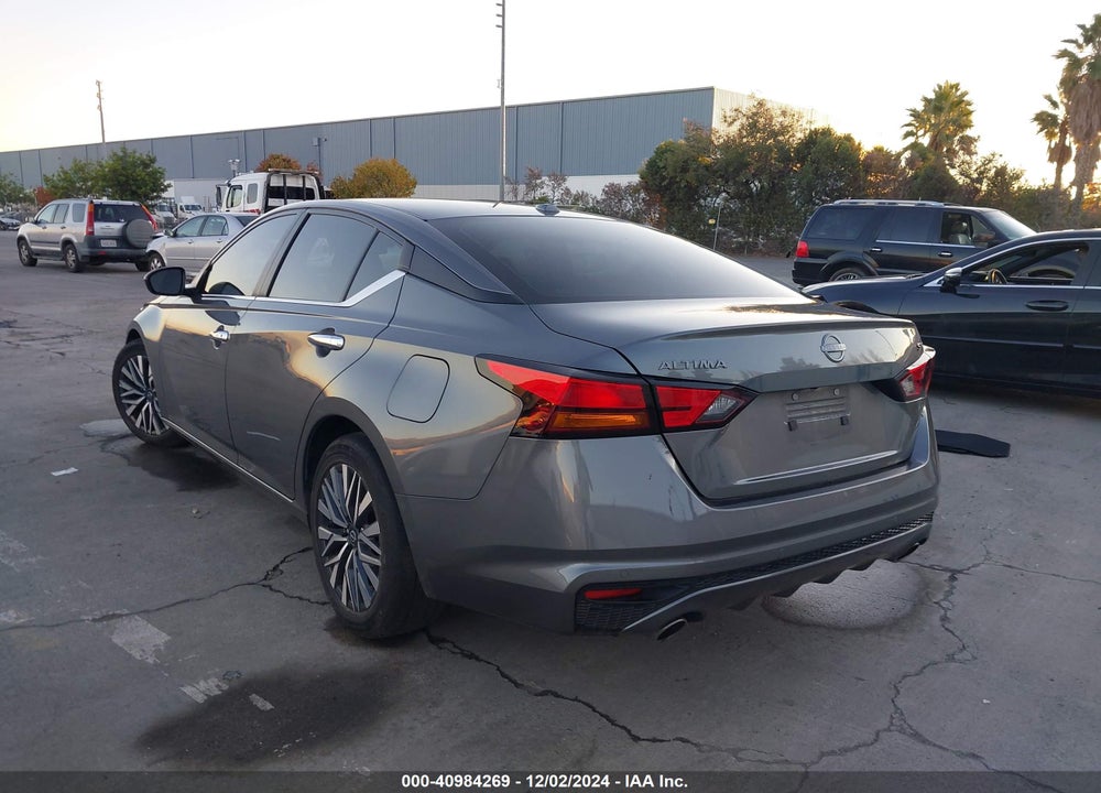 2023 NISSAN ALTIMA SV FWD VIN: 1N4BL4DV9PN368743