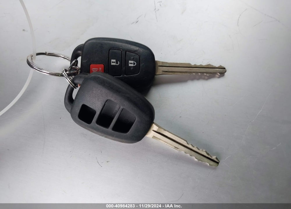 2015 SCION XB VIN: JTLZE4FE8FJ075331