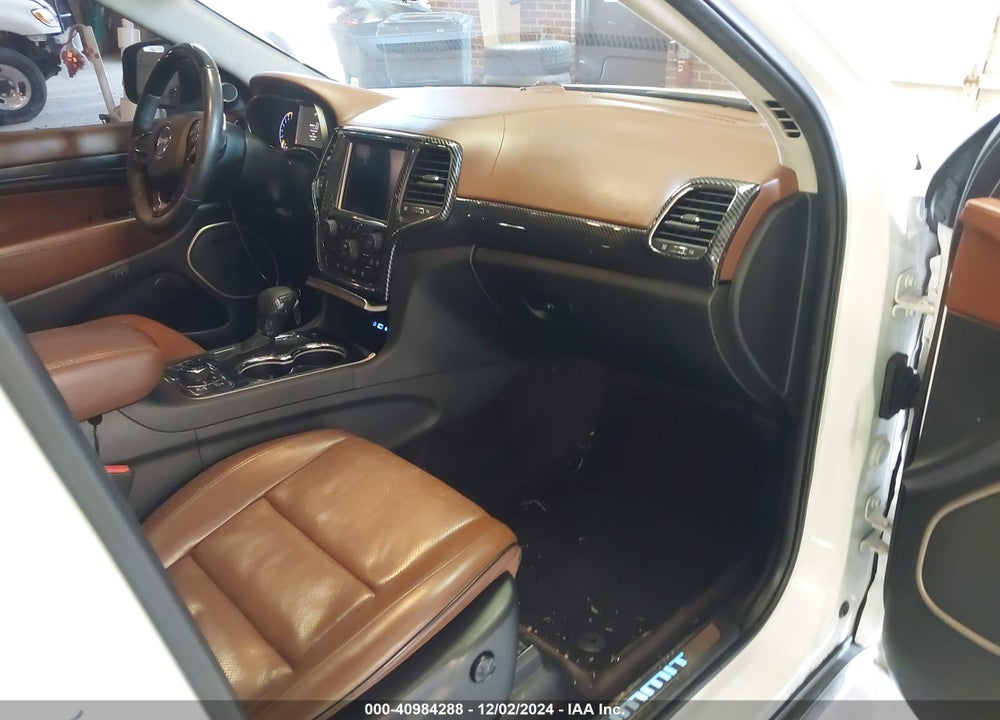 2016 JEEP GRAND CHEROKEE SUMMIT VIN: 1C4RJFJT1GC349709