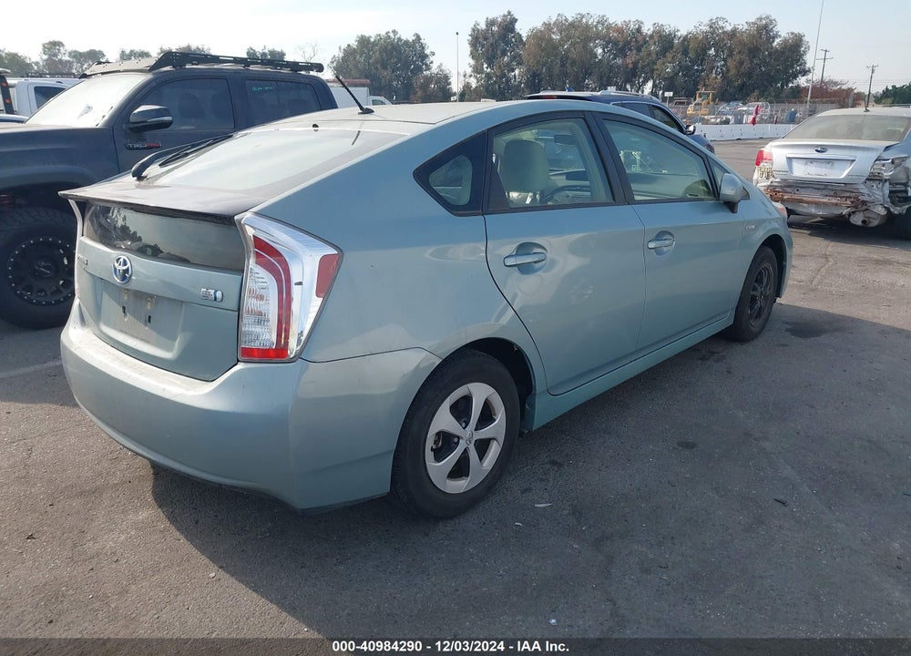 2015 TOYOTA PRIUS TWO VIN: JTDKN3DU4F1913601