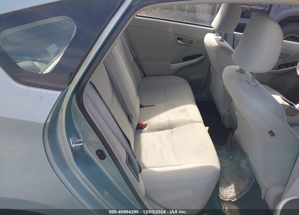 2015 TOYOTA PRIUS TWO VIN: JTDKN3DU4F1913601