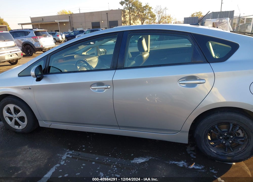 2013 TOYOTA PRIUS FOUR VIN: JTDKN3DU5D5643378