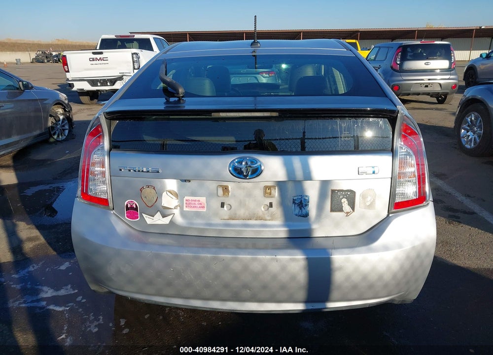 2013 TOYOTA PRIUS FOUR VIN: JTDKN3DU5D5643378