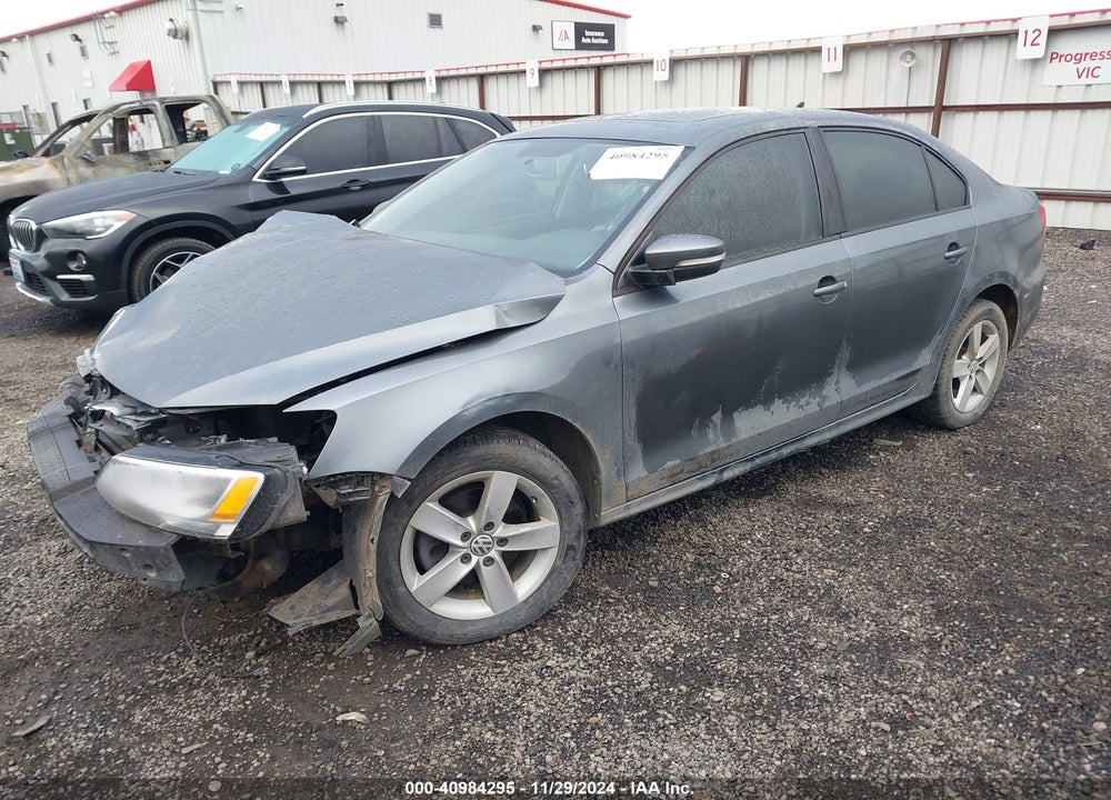 2011 VOLKSWAGEN JETTA 2.0L TDI VIN: 3VWLL7AJ0BM049992