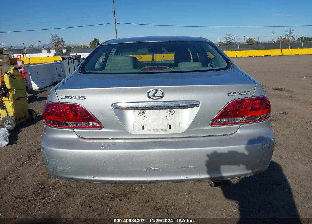 2005 LEXUS ES 330 VIN: JTHBA30GX55073826