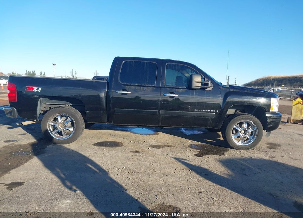 2007 CHEVROLET SILVERADO 1500 LT1 VIN: 2GCEK13M771569799