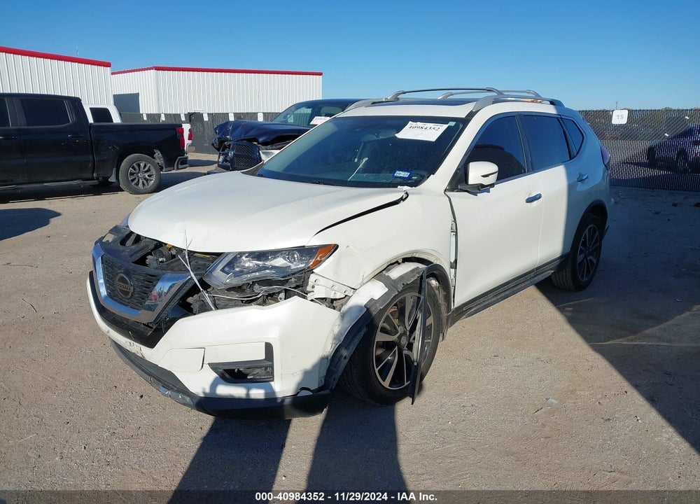2019 NISSAN ROGUE SL VIN: 5N1AT2MT2KC823604