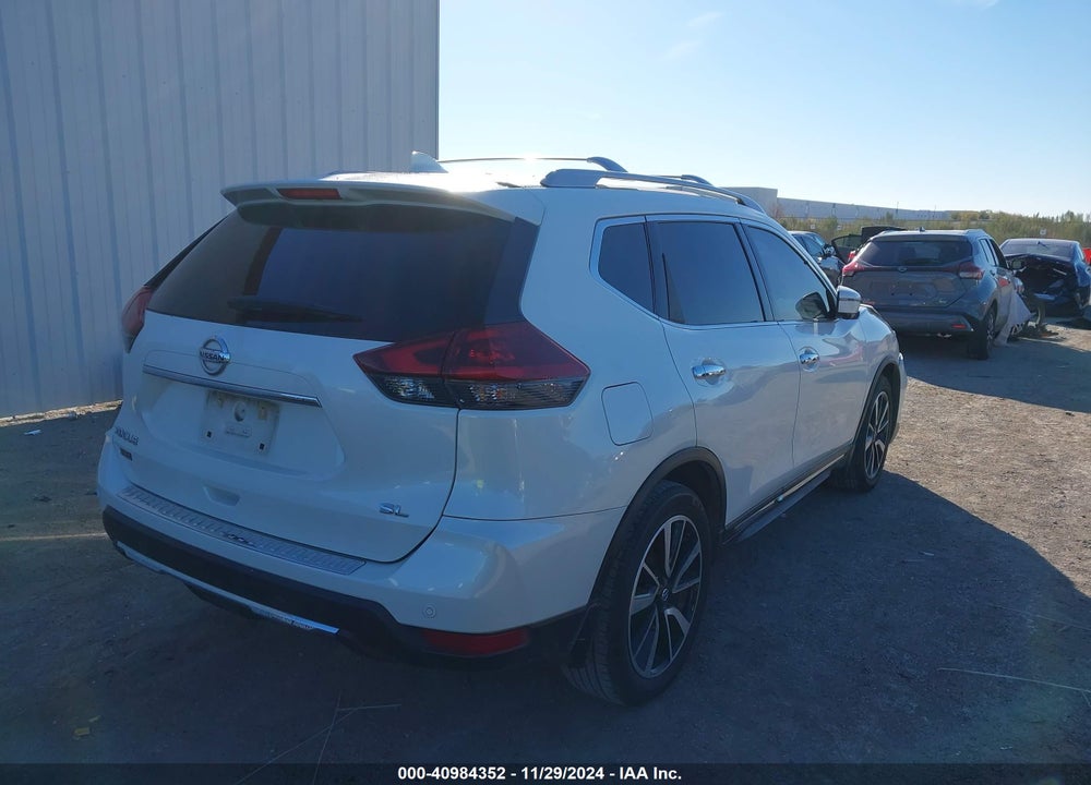 2019 NISSAN ROGUE SL VIN: 5N1AT2MT2KC823604