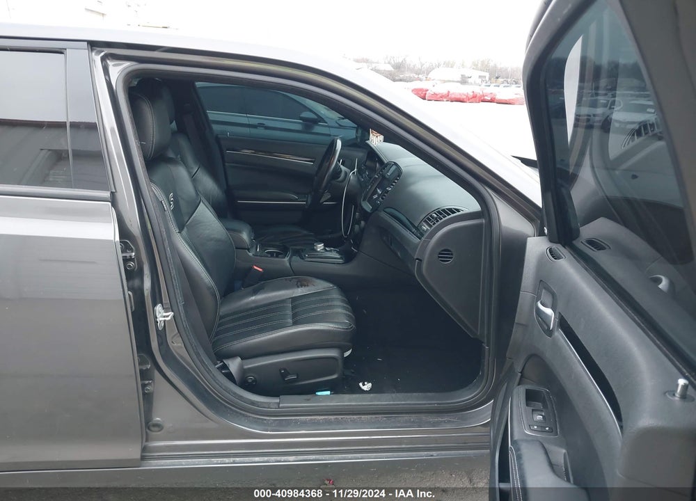 2020 CHRYSLER 300 300S VIN: 2C3CCABG2LH158851