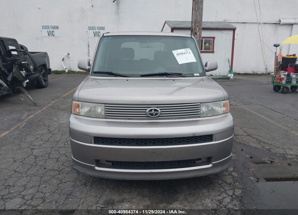 2005 SCION XB VIN: JTLKT324450217791