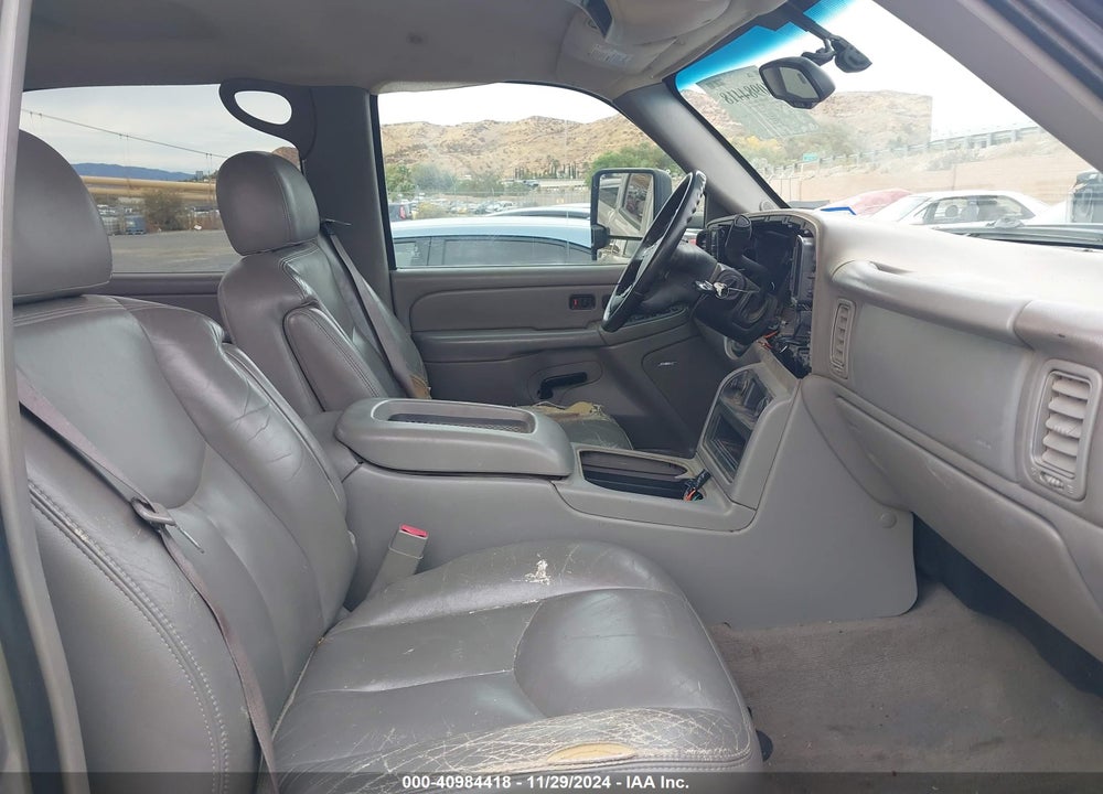 2006 CHEVROLET SILVERADO 2500HD LT3 VIN: 1GCHK23D96F141985