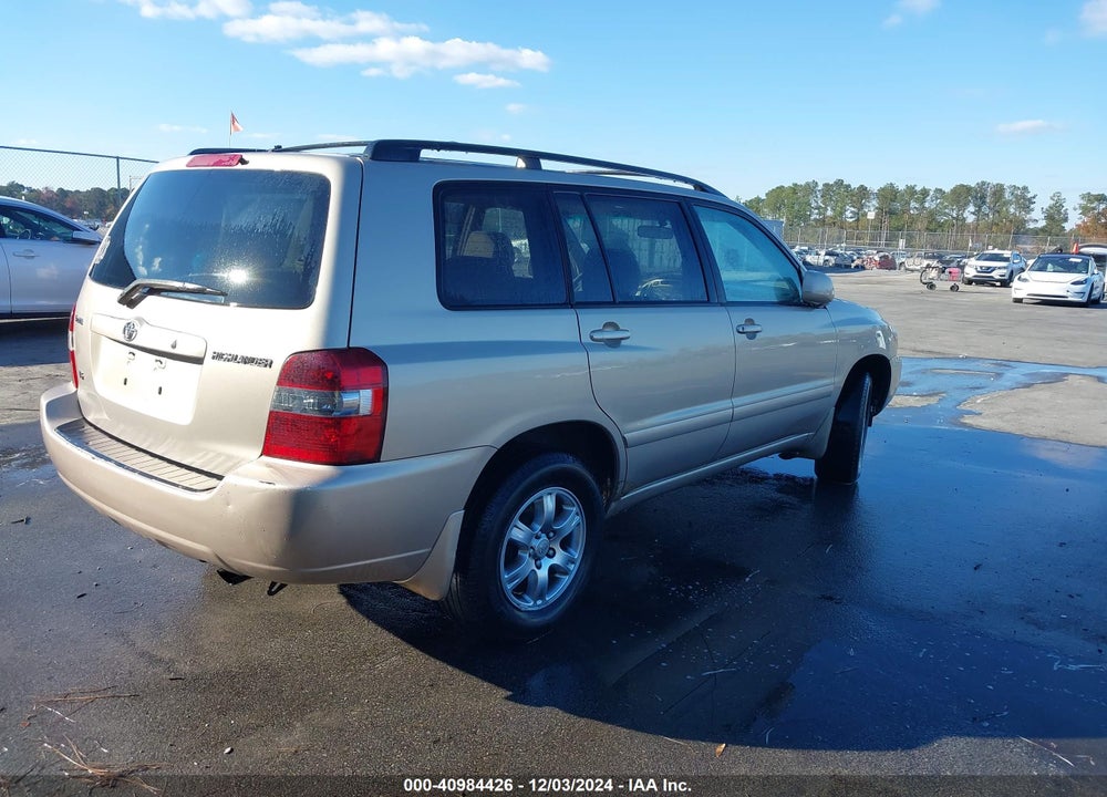 2005 TOYOTA HIGHLANDER V6 VIN: JTEGP21A250050334