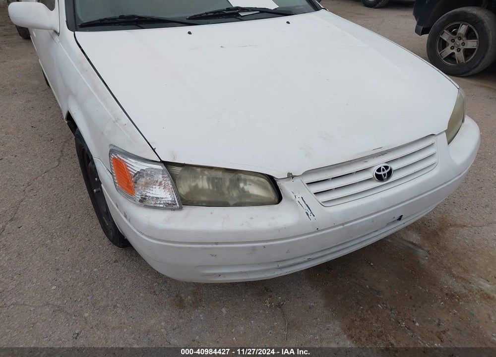 2001 TOYOTA CAMRY LE VIN: 4T1BG22K71U764741