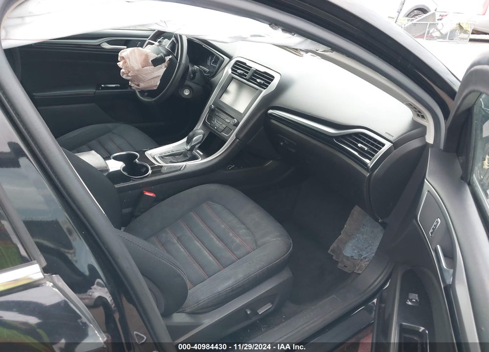 2016 FORD FUSION SE VIN: 3FA6P0H79GR259982