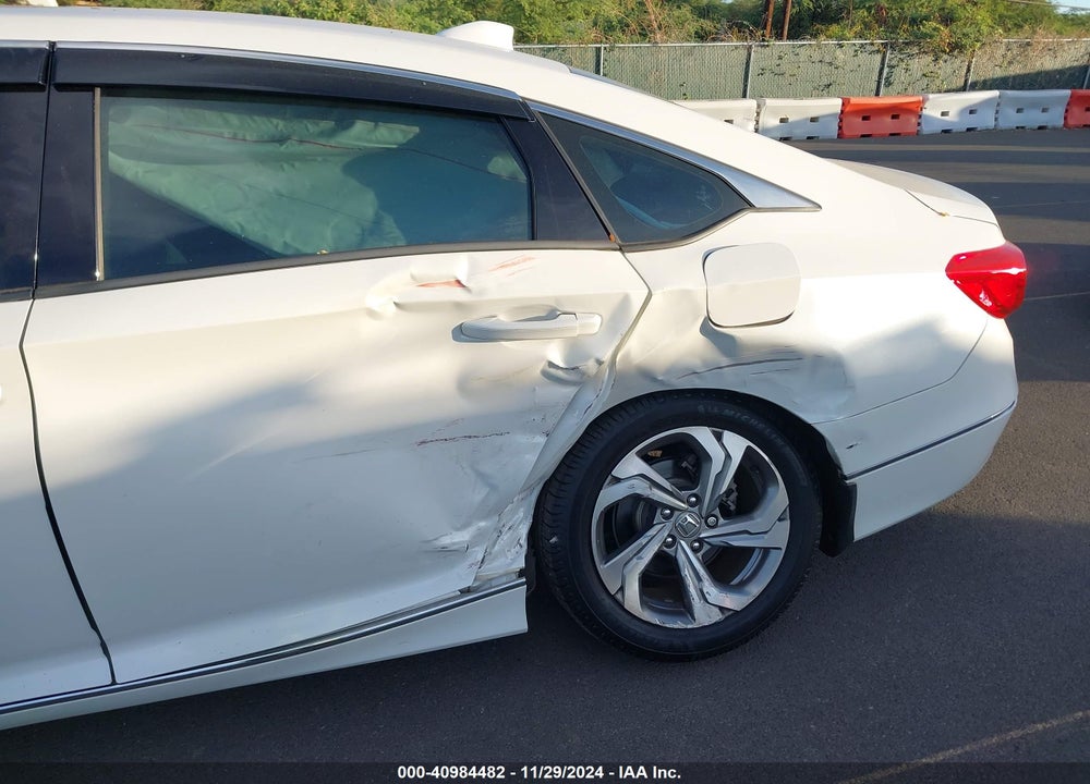 2018 HONDA ACCORD EX-L VIN: 1HGCV1F59JA008666