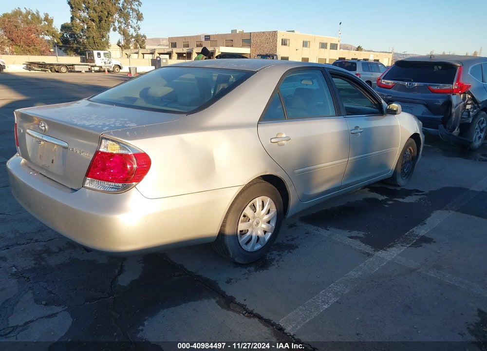 2005 TOYOTA CAMRY LE VIN: 4T1BE30K75U972381