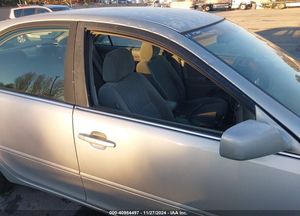2005 TOYOTA CAMRY LE VIN: 4T1BE30K75U972381