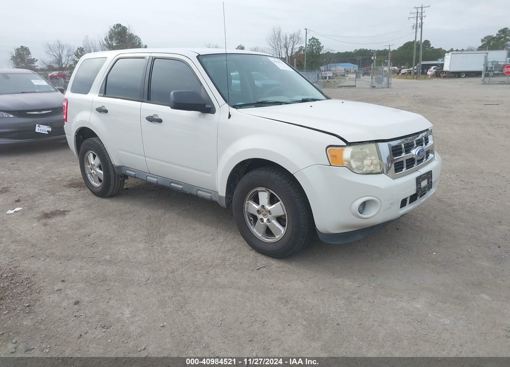 2011 FORD ESCAPE XLS VIN: 1FMCU0C70BKC60105