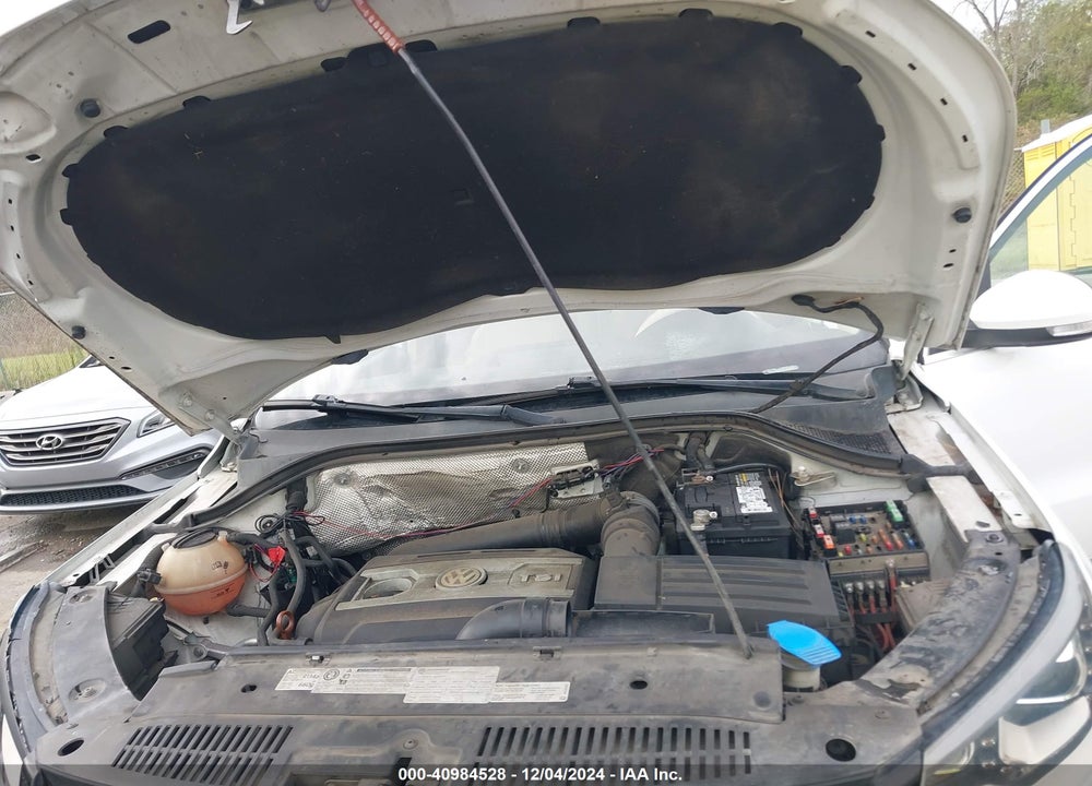 2012 VOLKSWAGEN TIGUAN SEL VIN: WVGAV7AXXCW002216