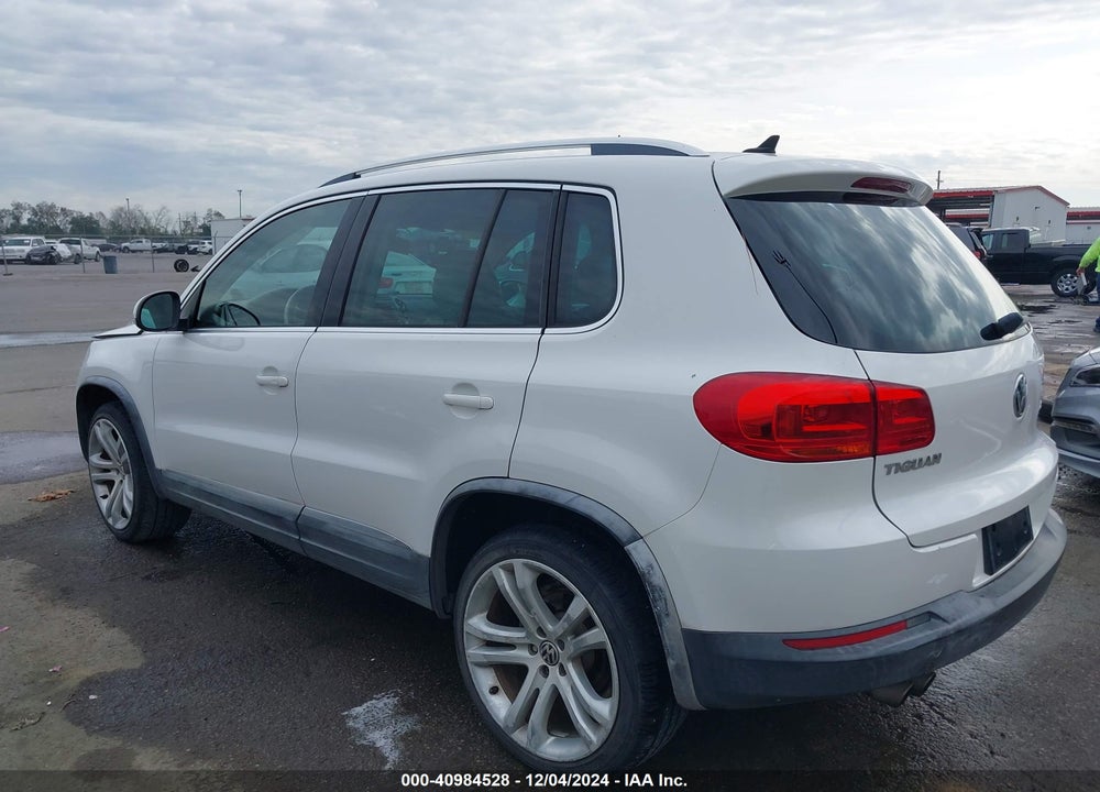 2012 VOLKSWAGEN TIGUAN SEL VIN: WVGAV7AXXCW002216
