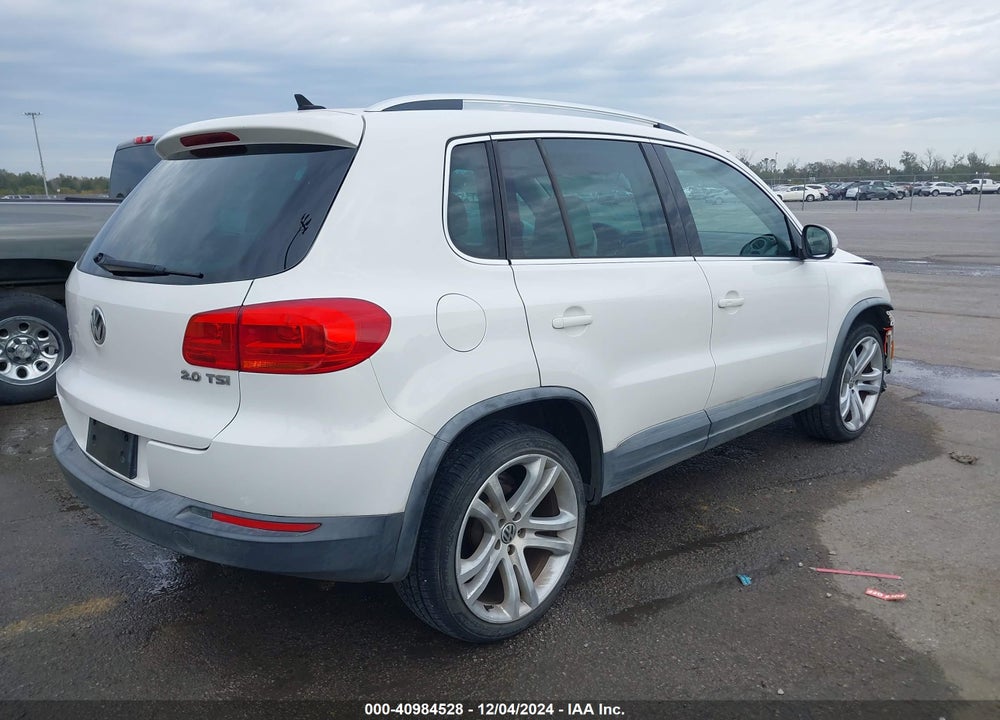 2012 VOLKSWAGEN TIGUAN SEL VIN: WVGAV7AXXCW002216