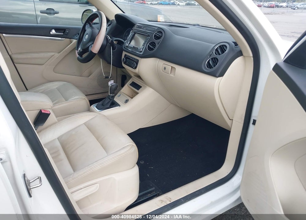 2012 VOLKSWAGEN TIGUAN SEL VIN: WVGAV7AXXCW002216