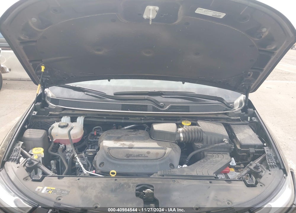 2024 CHRYSLER PACIFICA TOURING L VIN: 2C4RC1BG1RR162916