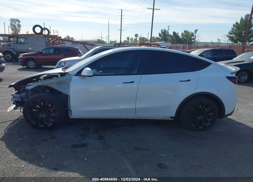 2021 TESLA MODEL Y LONG RANGE DUAL MOTOR ALL-WHEEL DRIVE VIN: 5YJYGDEE0MF161935
