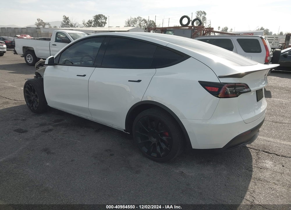 2021 TESLA MODEL Y LONG RANGE DUAL MOTOR ALL-WHEEL DRIVE VIN: 5YJYGDEE0MF161935