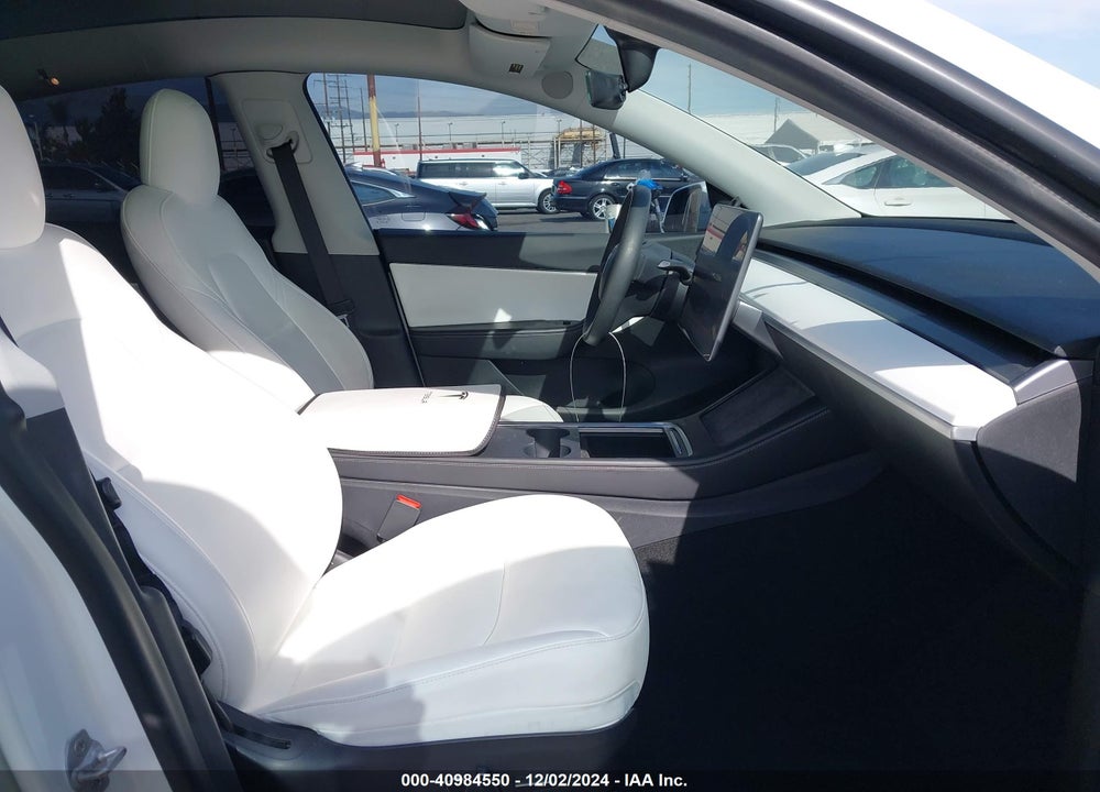 2021 TESLA MODEL Y LONG RANGE DUAL MOTOR ALL-WHEEL DRIVE VIN: 5YJYGDEE0MF161935