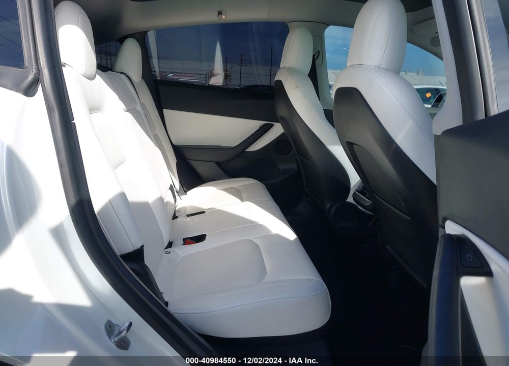 2021 TESLA MODEL Y LONG RANGE DUAL MOTOR ALL-WHEEL DRIVE VIN: 5YJYGDEE0MF161935