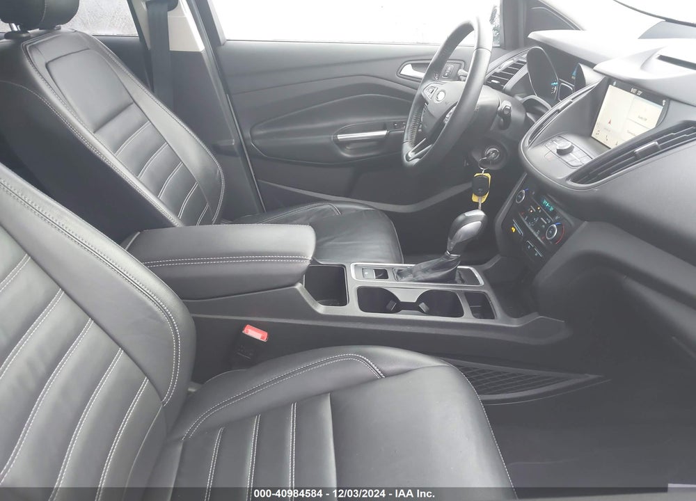 2018 FORD ESCAPE SEL VIN: 1FMCU0HD2JUD26185
