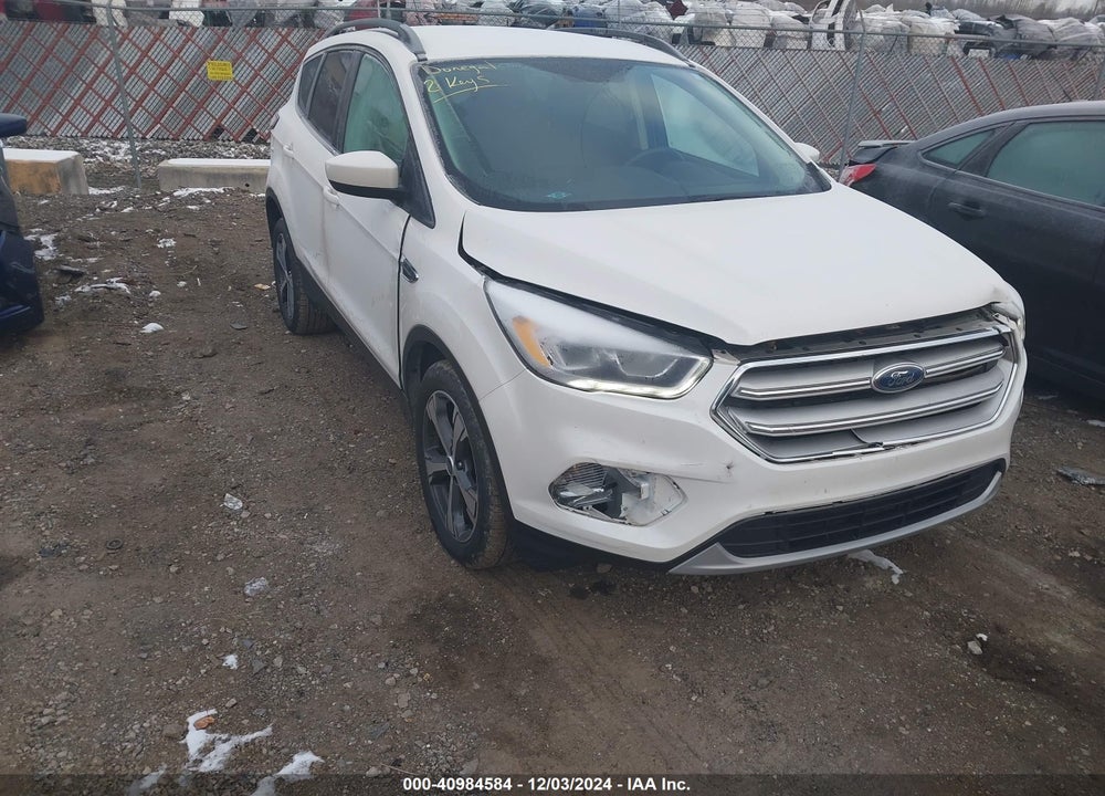 2018 FORD ESCAPE SEL VIN: 1FMCU0HD2JUD26185