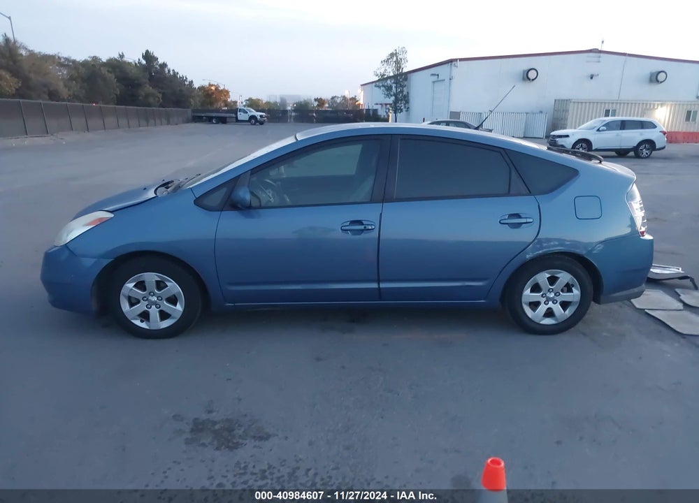 2005 TOYOTA PRIUS VIN: JTDKB20U157012304
