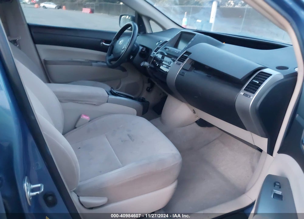 2005 TOYOTA PRIUS VIN: JTDKB20U157012304
