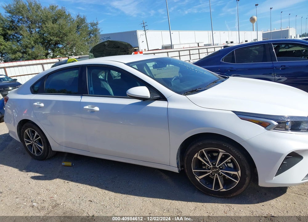 2024 KIA FORTE LXS VIN: 3KPF24AD6RE768583