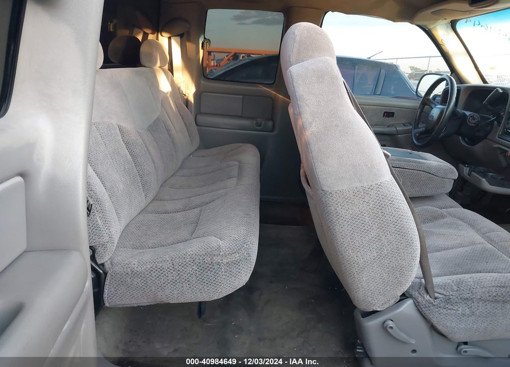 1999 CHEVROLET SILVERADO 1500 LS VIN: 2GCEC19W8X1288987