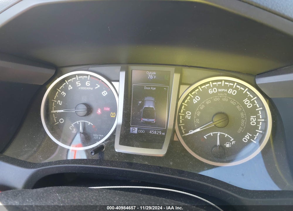 2018 TOYOTA TACOMA SR5 V6 VIN: 3TMAZ5CN7JM077283