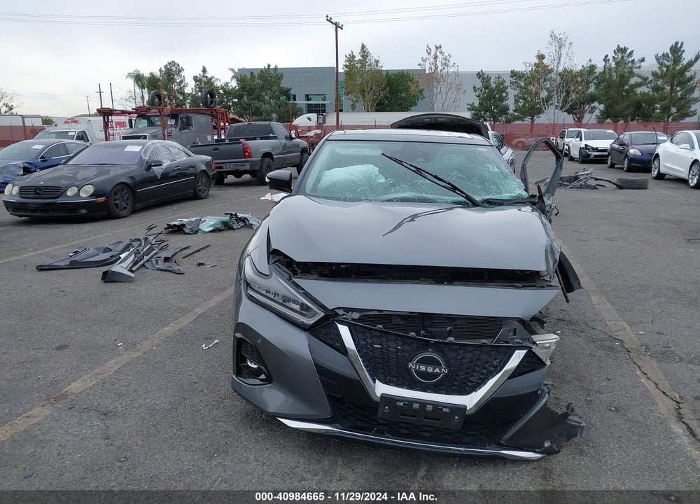 2023 NISSAN MAXIMA PLATINUM XTRONIC CVT VIN: 1N4AA6FV8PC501594