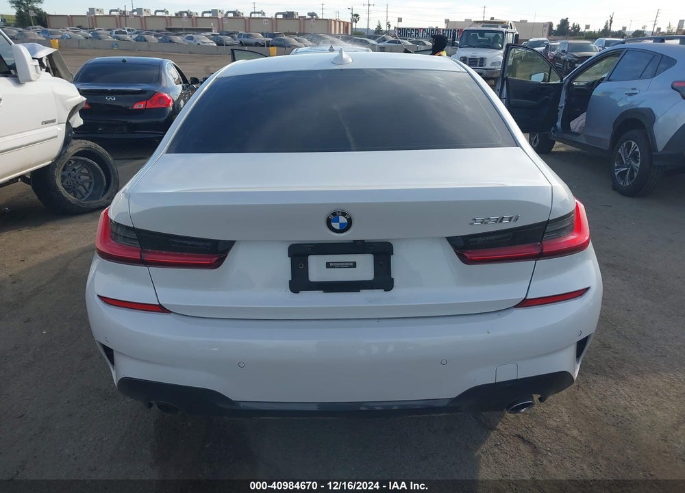2021 BMW 330I VIN: 3MW5R1J0XM8B86056