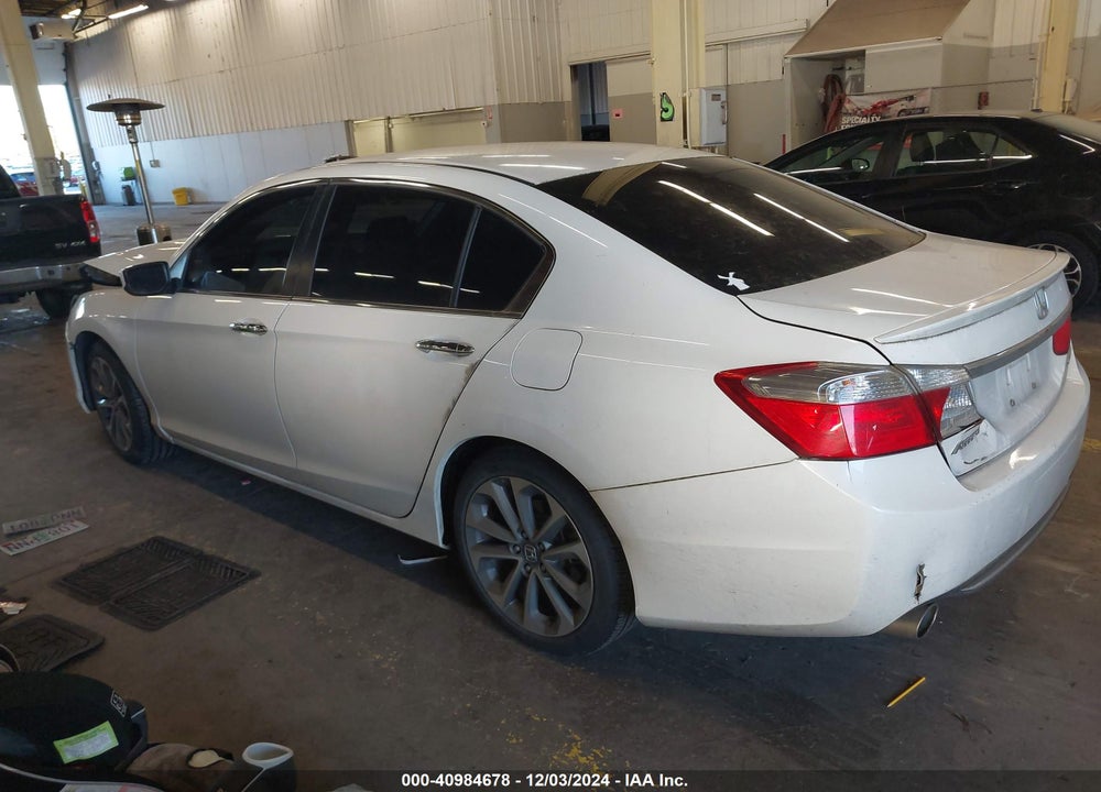 2015 HONDA ACCORD SPORT VIN: 1HGCR2F51FA128284