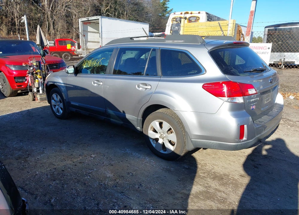 2010 SUBARU OUTBACK 2.5I PREMIUM VIN: 4S4BRBGC5A3355350