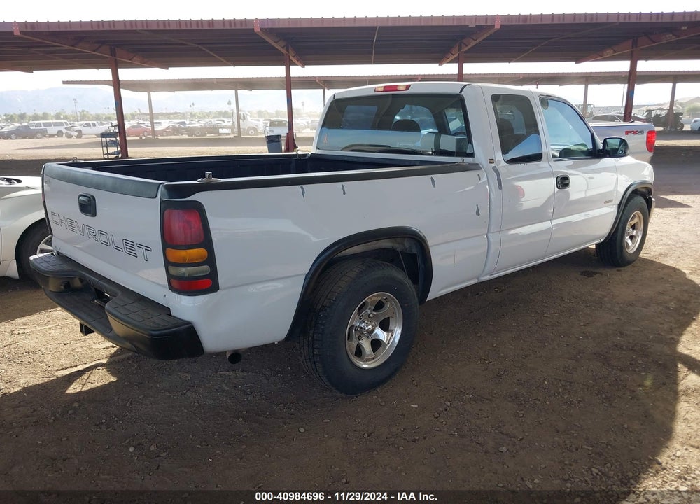 2001 CHEVROLET SILVERADO 1500 VIN: 2GCEC19W611181847
