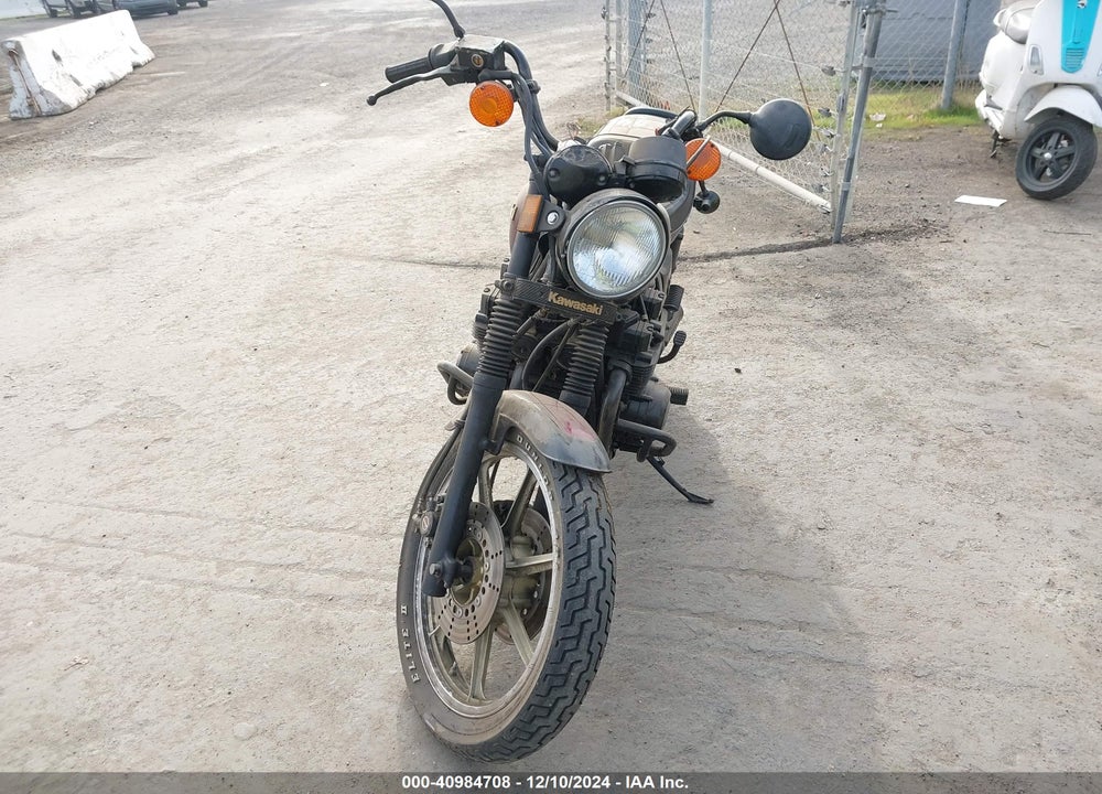 1982 KAWASAKI KZ750 N VIN: JKAKZDN14CA004861