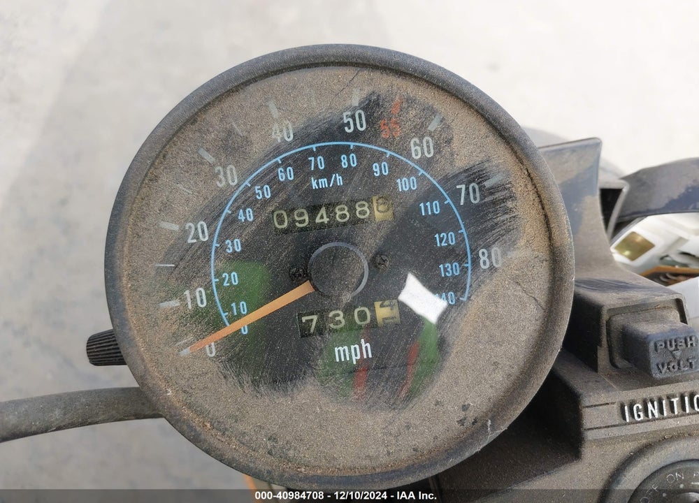 1982 KAWASAKI KZ750 N VIN: JKAKZDN14CA004861
